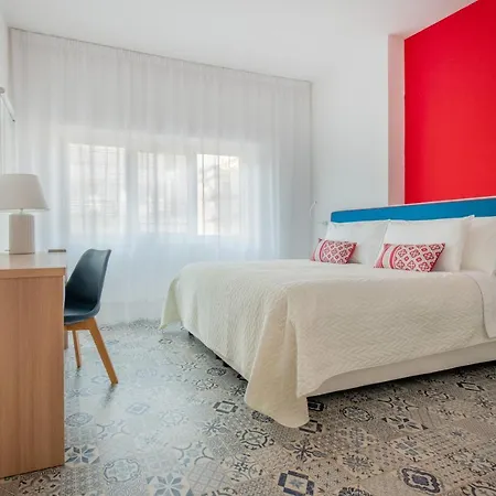 Coral Daire Sorrento