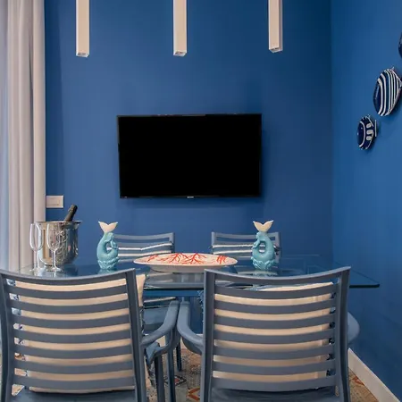 Coral Daire Sorrento